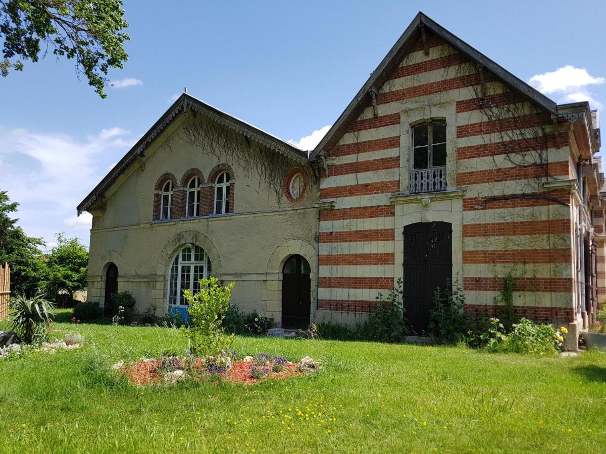 La Bastide Champenoise - Chambres D'Hotes Villers-Allerand Bagian luar foto